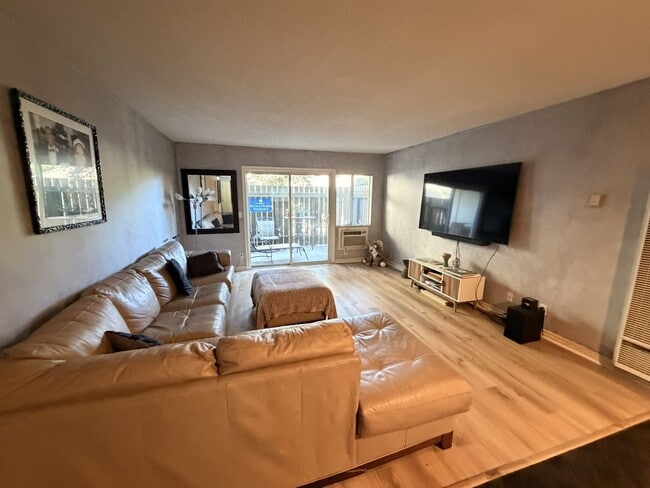 Photo - 4834 Hollow Corner Rd Unit 302