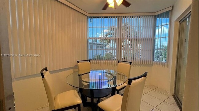 Photo - 1701 NE Miami Gardens Dr