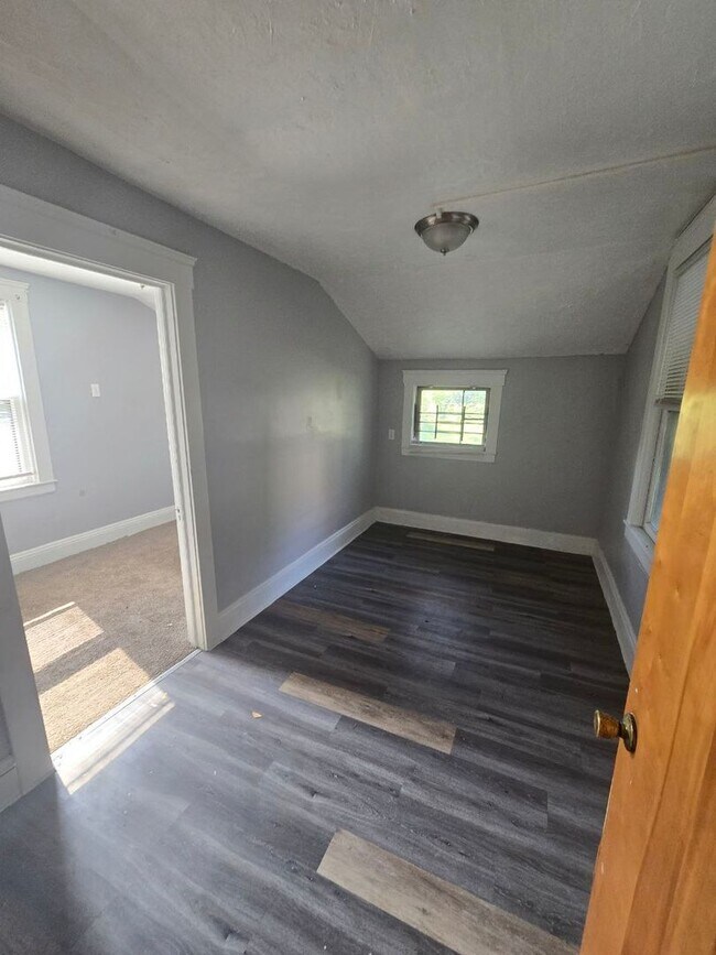 Photo - 5806 Bonna Ave Unit 5806 BONNA AVE (Down)