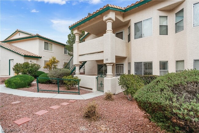 Photo - 1409 Cinder Rock Dr Unit 102