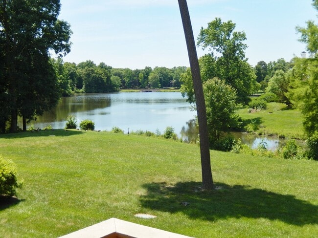 Photo - Fabulous Waterfront, 3 level townhouse