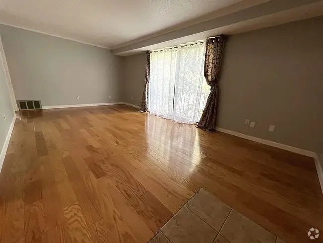 Building Photo - 4 Brookside Dr Unit 11 Rental