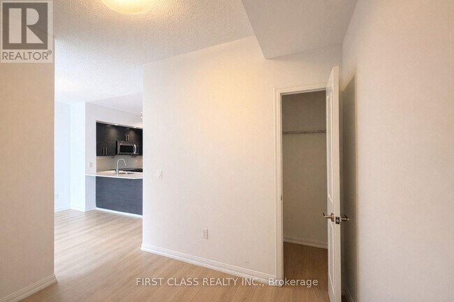 Photo - 75 E Liberty St Unit 2309