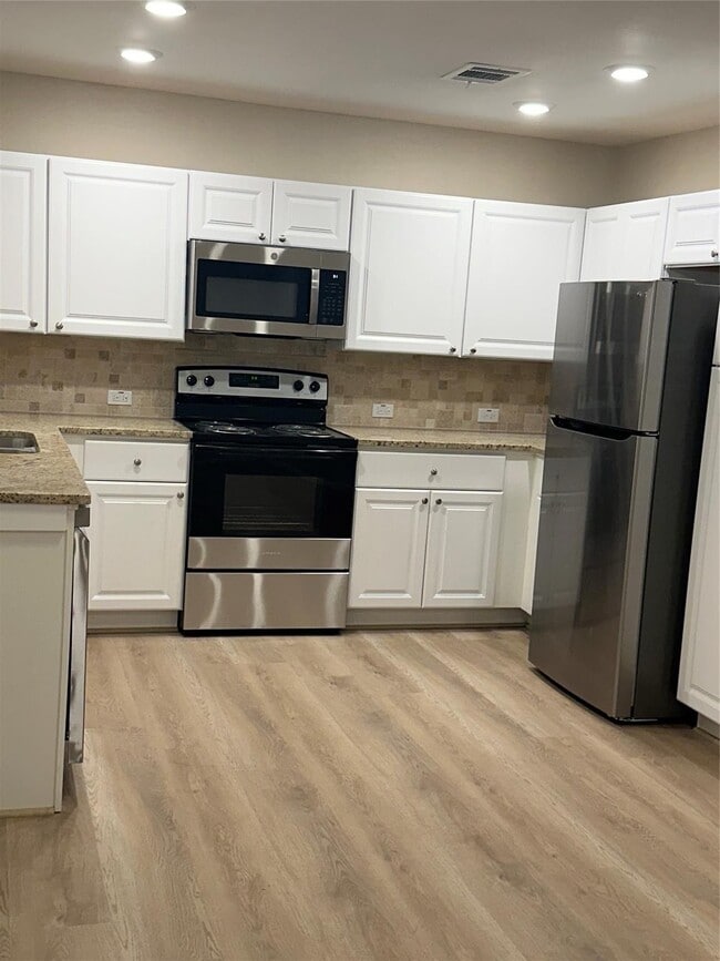 Photo - 27835 Country Colony Dr