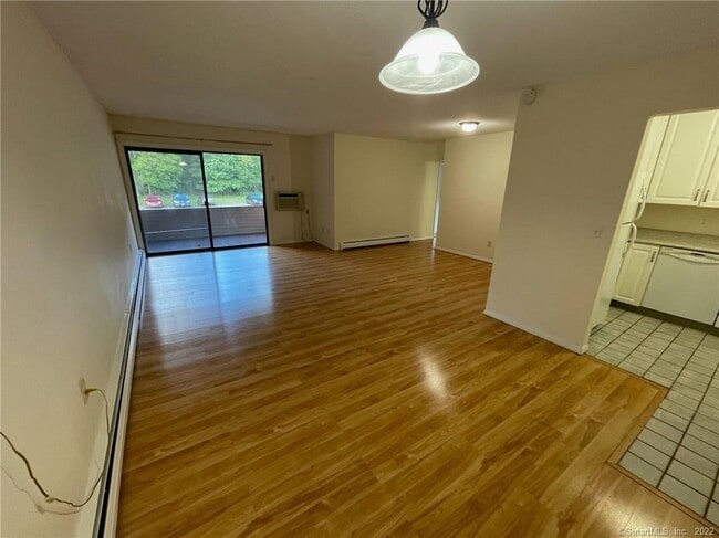 Photo - 565 Talcottville Rd Unit APT 2B7