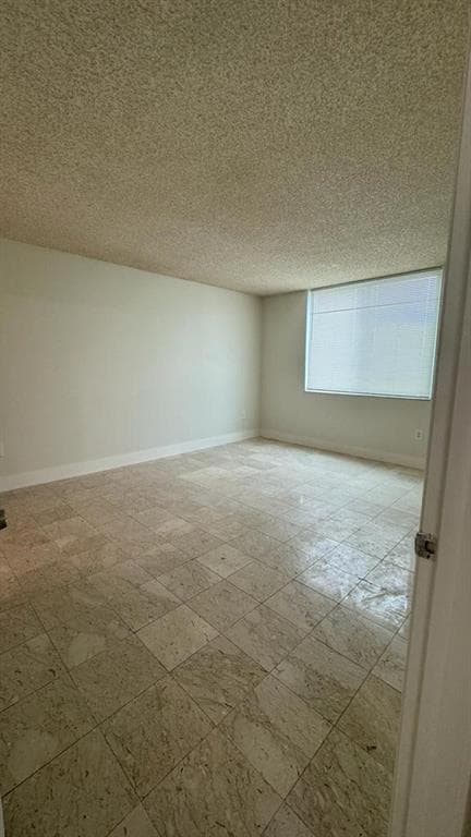 Photo - 919 Hillcrest Dr Unit 201