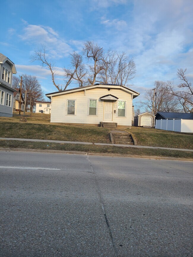 Photo - 706 State St House Unit 7062BR