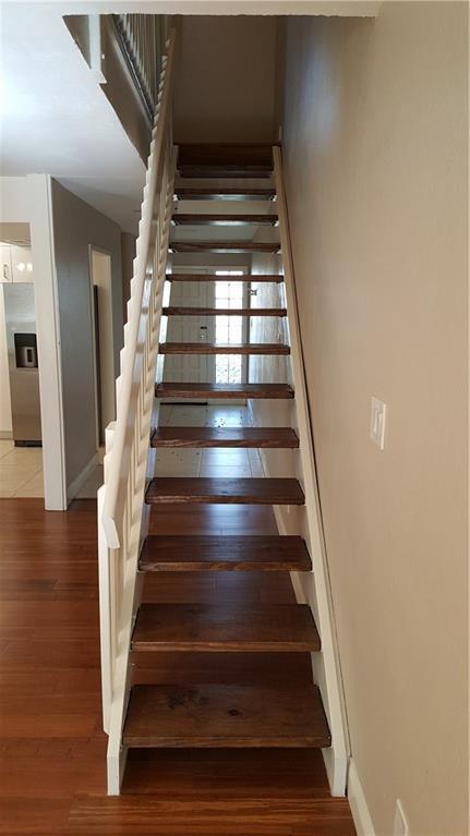 Photo - 3523 Greystone Dr