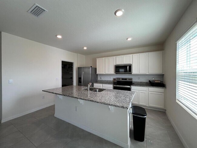 Photo - 3841 Royal Azalea Wy