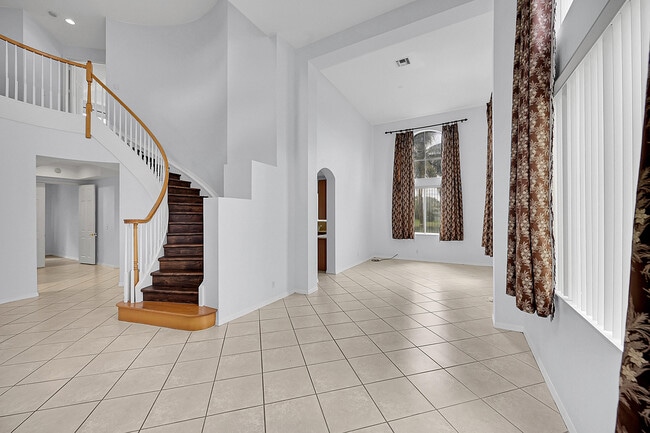 Photo - 4627 Windward Cove Ln