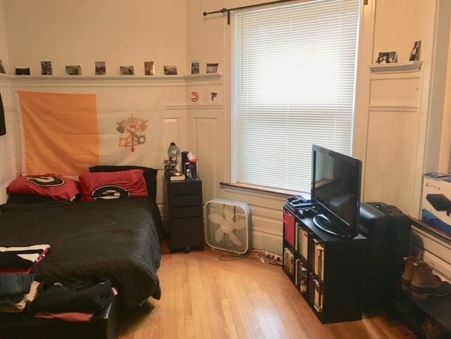 Photo - 1677 Beacon St Unit 5