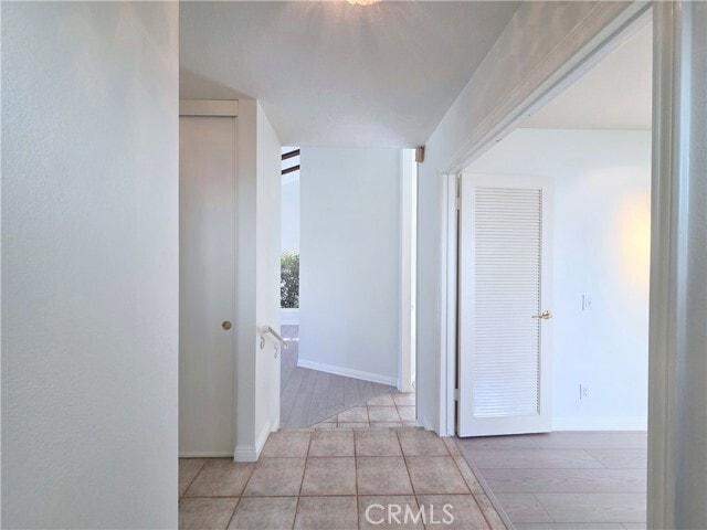 Photo - 10835 Slater Ave