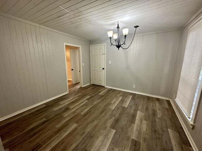 Photo - 1008 Peak St