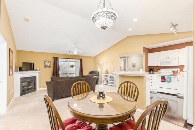 Photo - 8035 Crane's Crossing Dr