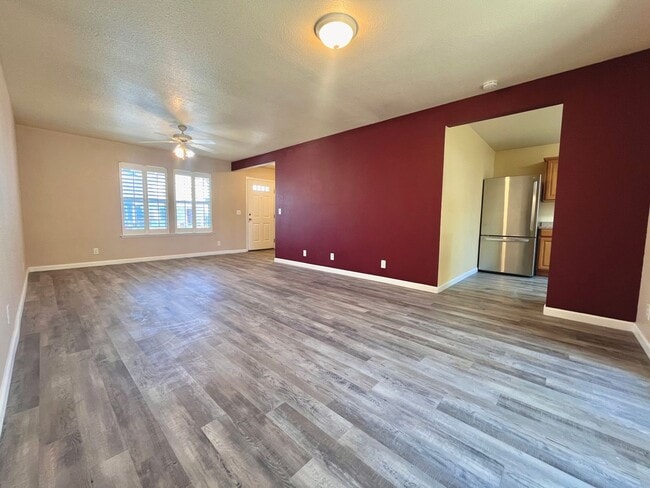 Photo - Welcome to Hartford Park!