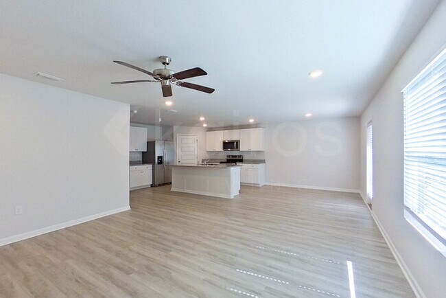 Photo - 4726 Malay Cir