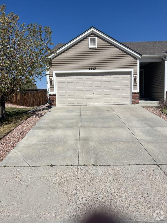 Building Photo - 8703 Silver Glen Dr Rental