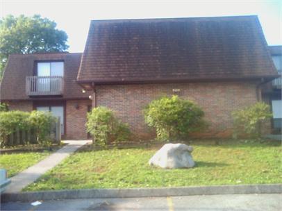 Building Photo - 9124 Woodpark Ln NW Unit B