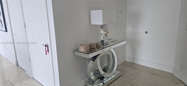 Photo - 495 Brickell Ave Unit 5310