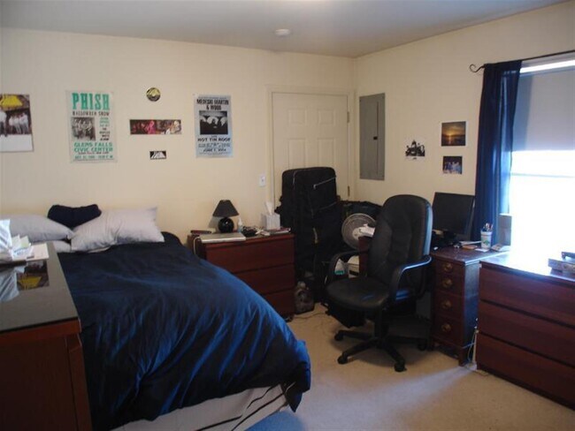 Photo - 10 Kent Ct Unit 1