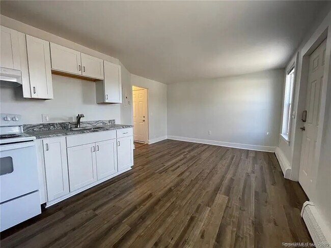 Photo - 30 Anthony St Unidad C