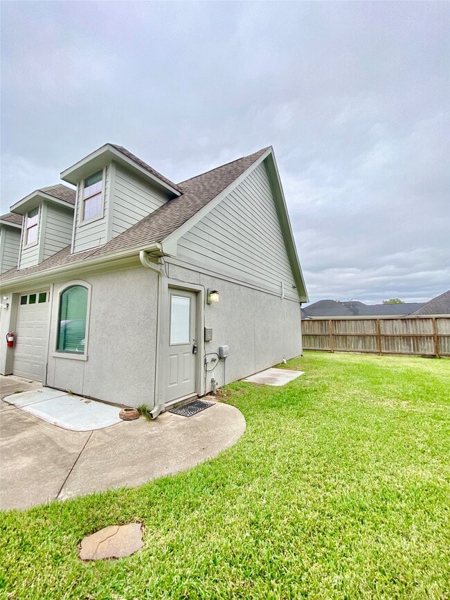 Photo - 18223 County Rd 132 Unit 2