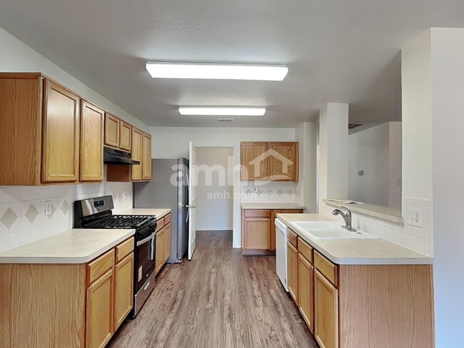 Photo - 7110 Chambers Creek Ln