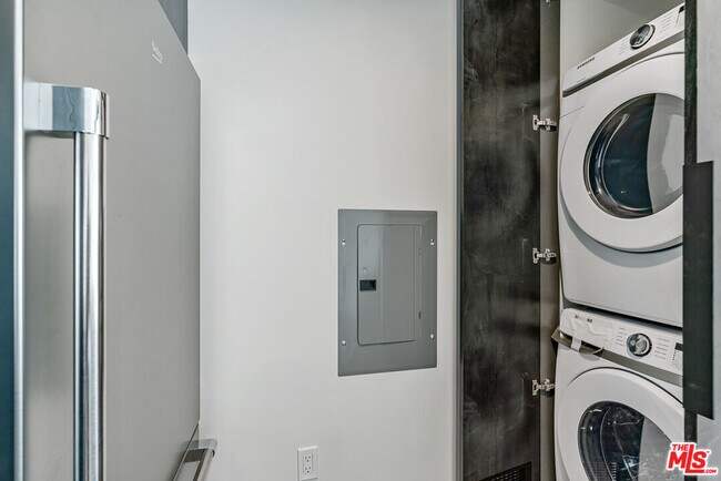 Photo - 10700 Tabor St Unit 524