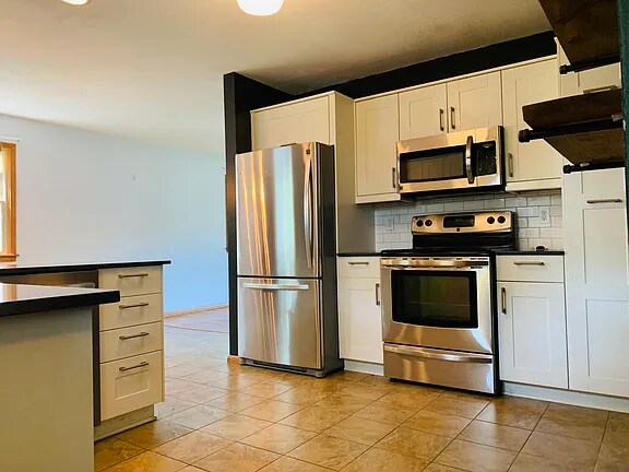 Photo - 4916 Wisconsin Ave N