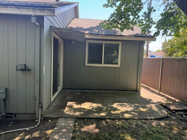 602 S Holly St Unidad 602