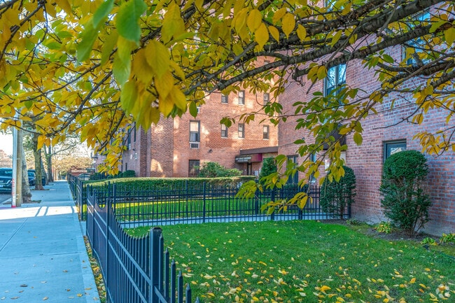 Photo - Grant Terrace Condominium