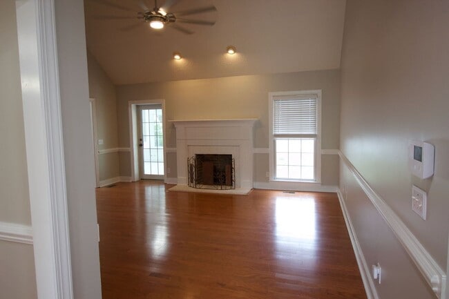 Photo - 4407 Treetops Cir