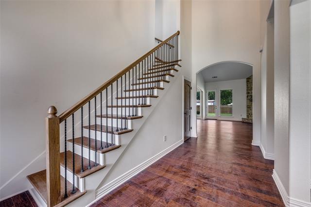 Photo - 2605 Calgary Dr