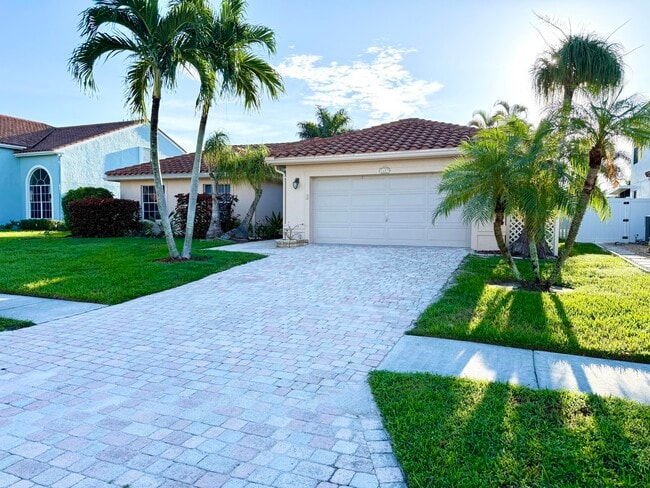 Building Photo - 5609 Descartes Cir Rental