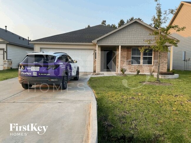 Building Photo - 17644 Cedar Crst Dr Rental
