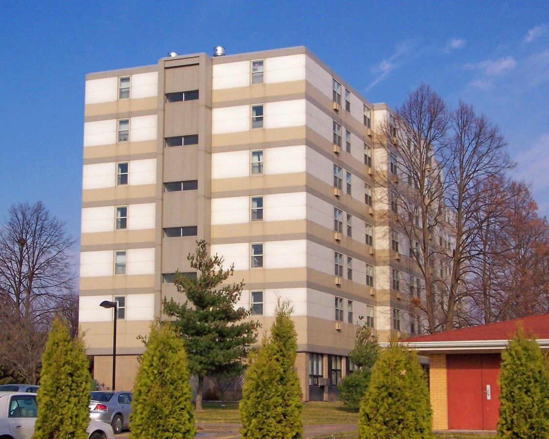 View from the southeast - Autumn Heights Apartments