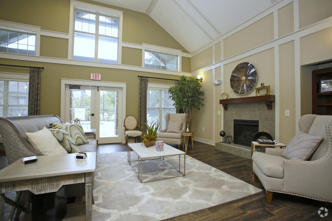 Photo - Mills Creek Crossing Apartments
