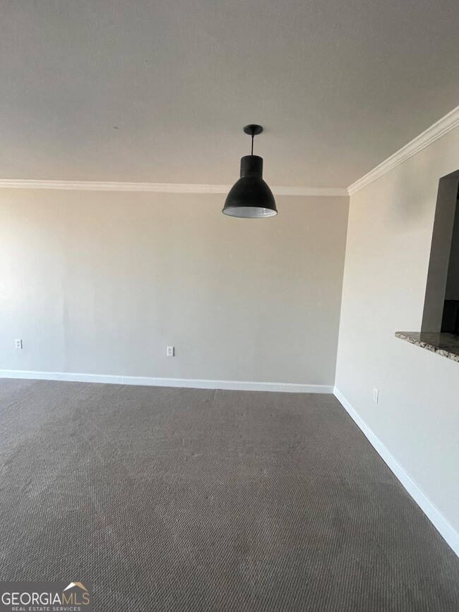 Building Photo - 2870 Pharr Ct S Northwest Unit 1802
