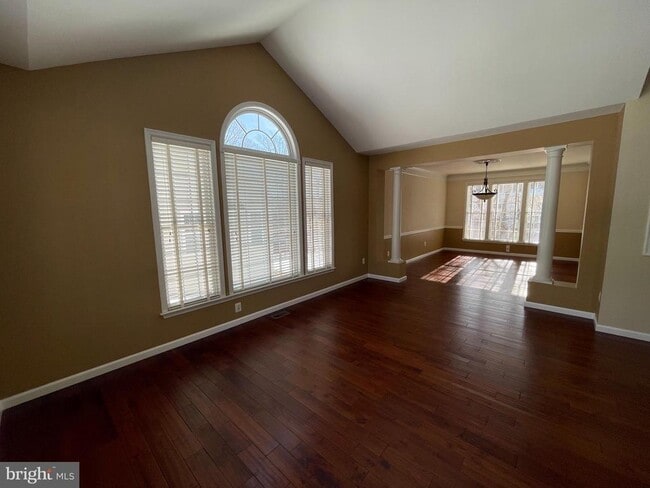 Photo - 21330 Meadow Field Ct