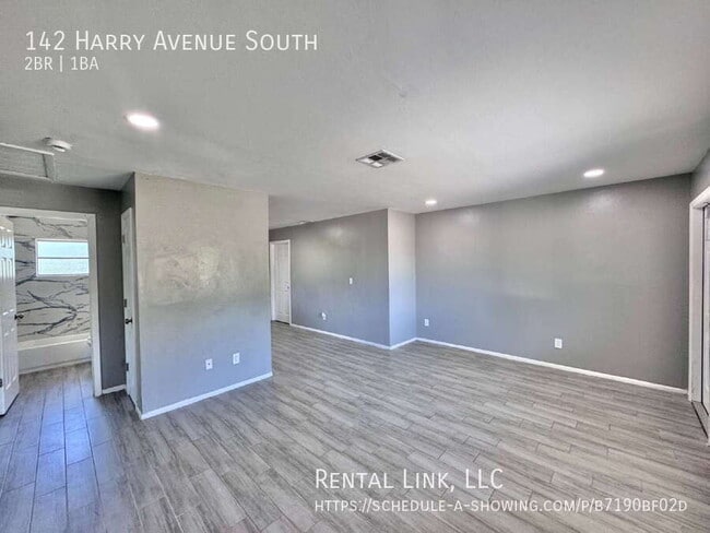 Photo - 142 Harry Ave S