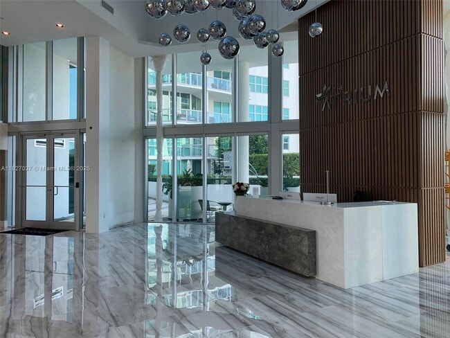 Building Photo - 3131 NE 188th St Unit 2-909