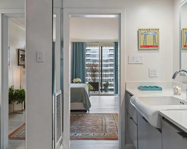 3310 Fairmount-ID50014