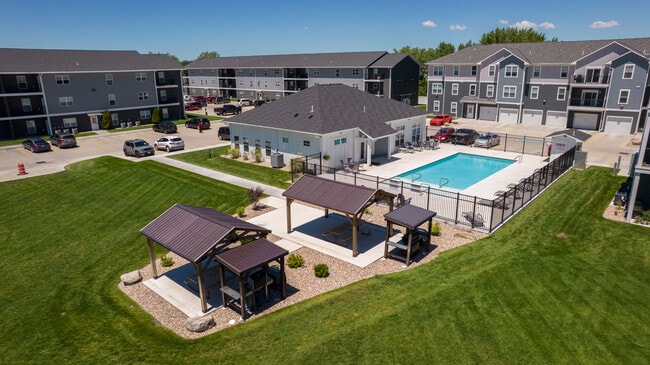 Building Photo - Talon Apartments