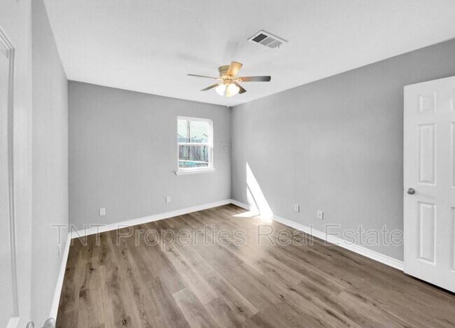 Photo - 1518 Pine Ridge Dr Unit A