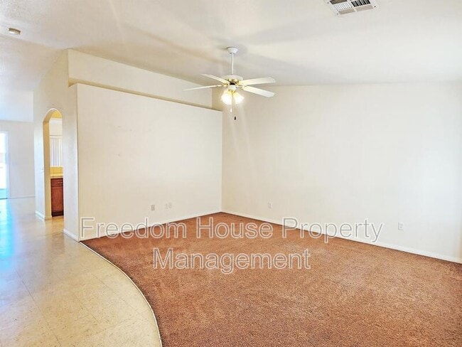 Photo - 1770 Pershing Ave