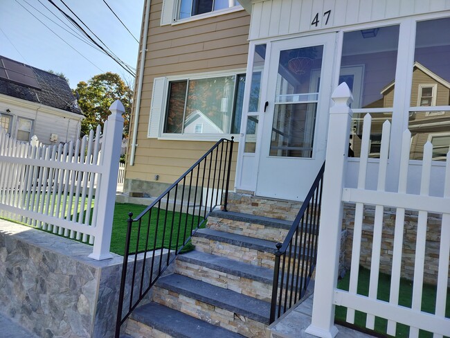 Photo - 47 Cottage St