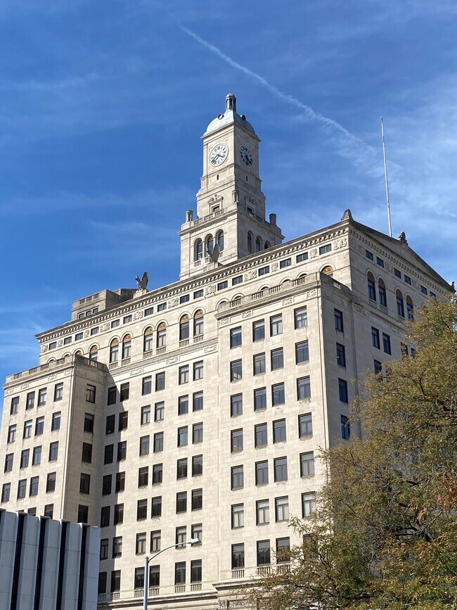 Davenport Bank Apartments - Davenport Bank Apartments