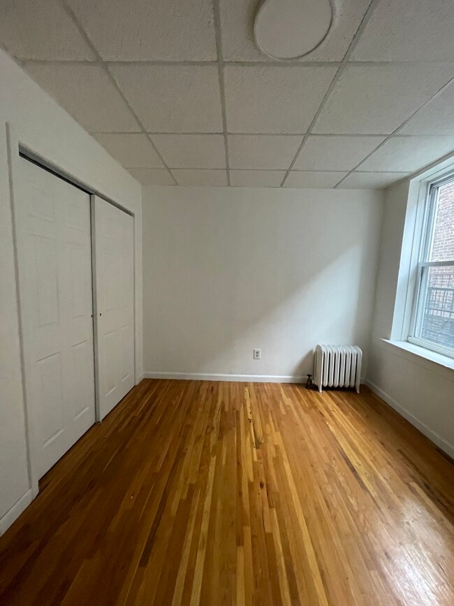 Photo - 179 W 48th St Unit 11