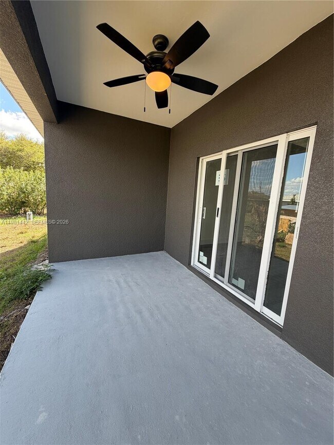 Photo - 721 Ivan Ave S Unit 721