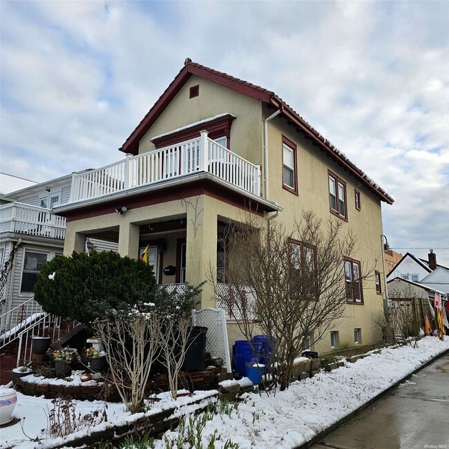 Photo - 124 W Fulton St Rental